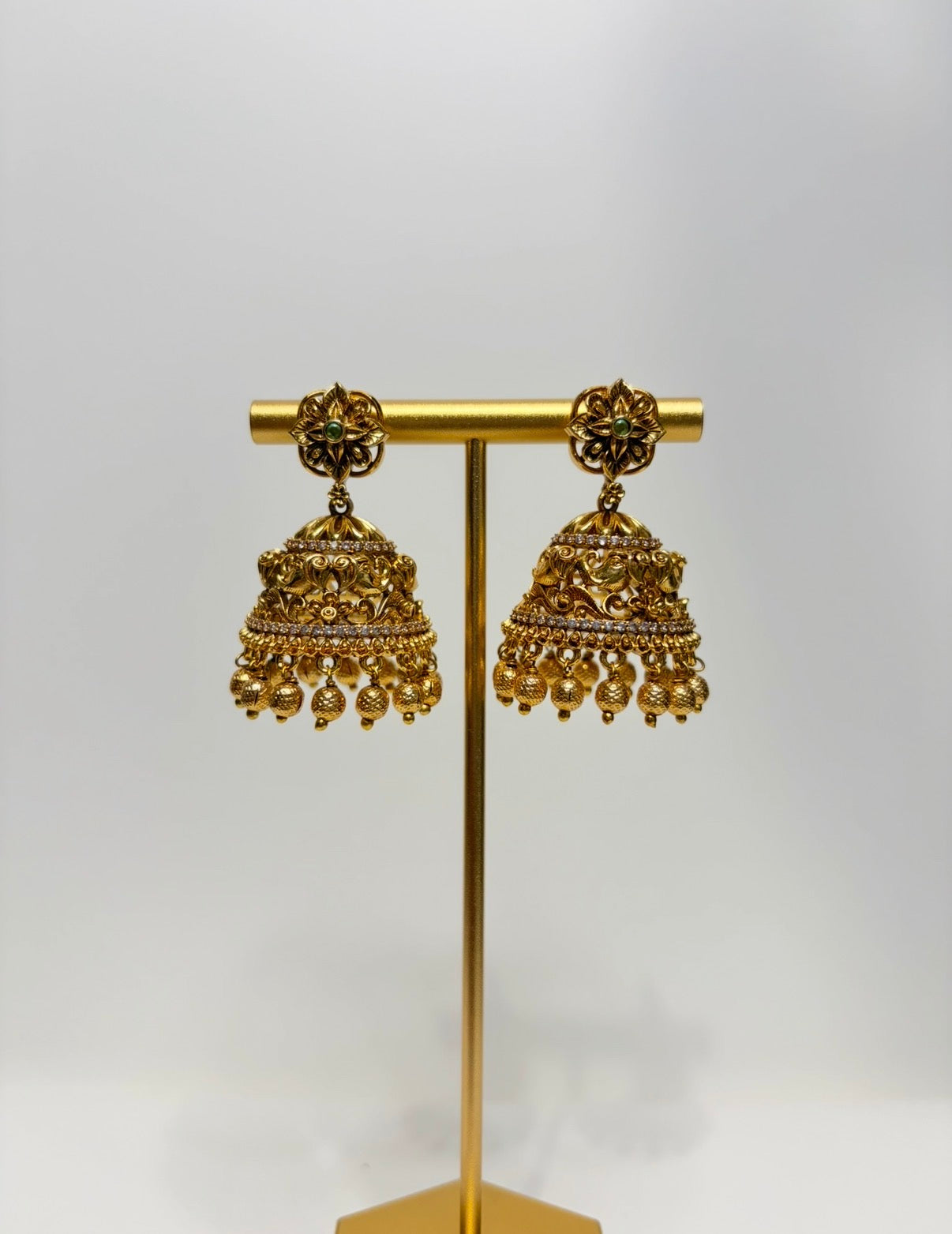Temple jhumka
