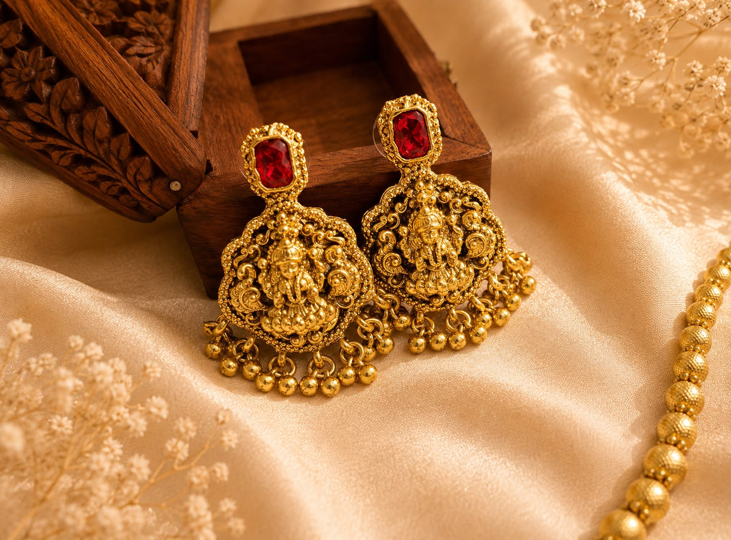 Lakshmi Haaram with red stone