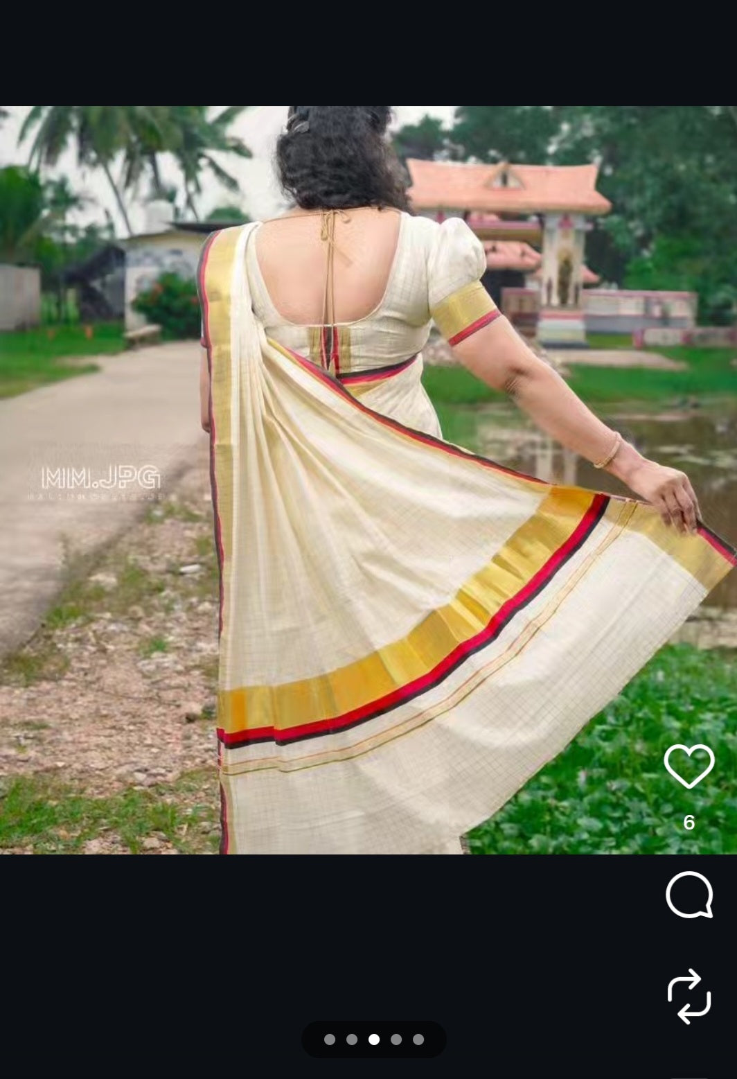 Kerala Saree in red and black border