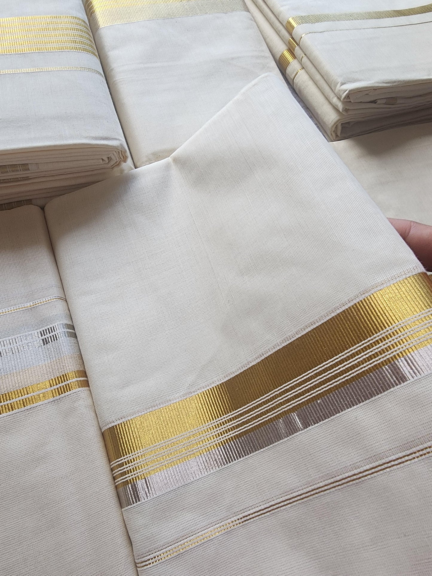 Kerala men's mundu (dhoti)