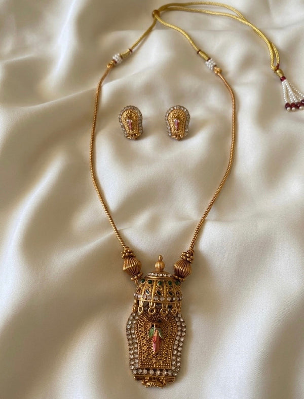 Krishna idol inspired necklace