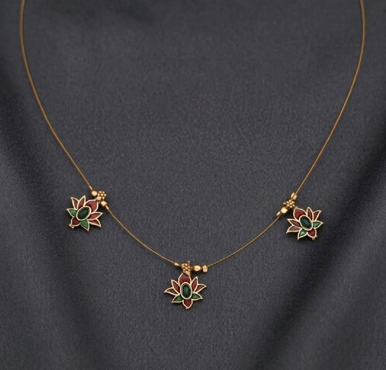 Thea Invisible Neckpiece
