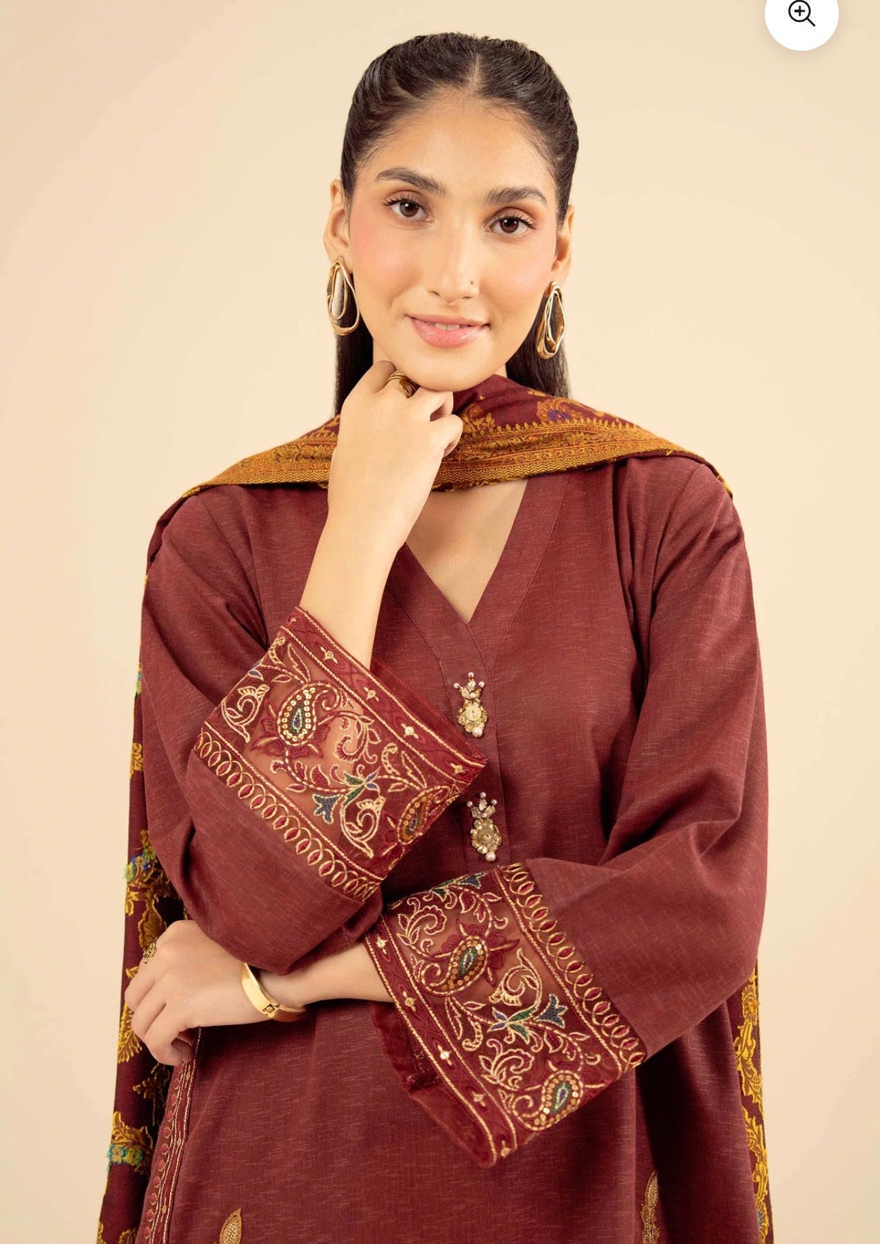 Maroon Karandi
