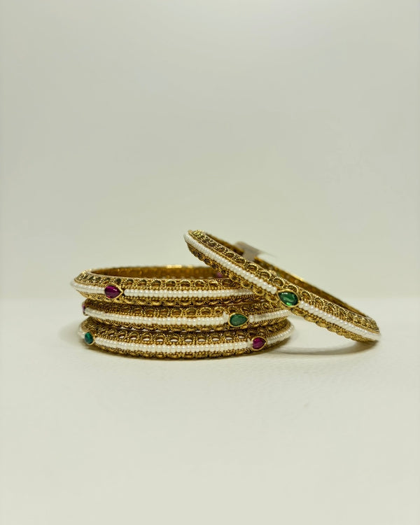 Traditional bangle